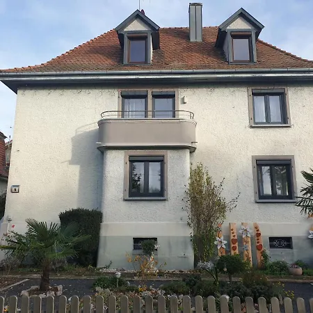 Mueller Апартаменты Кенцинген